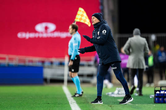 Head coach Ståle Solbakken of Norway