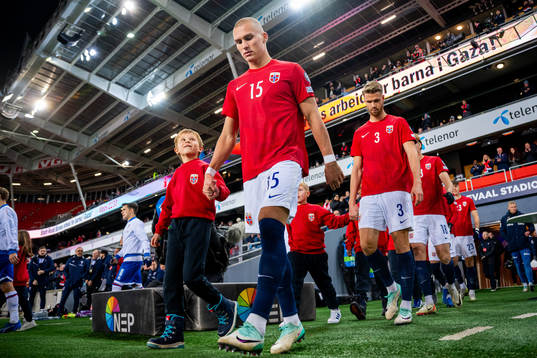 Leo Skiri Østigård of Norway enters the pitch