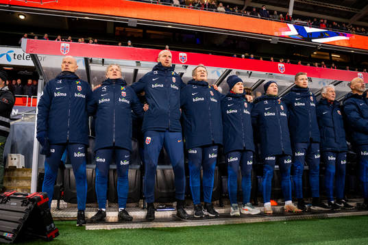 Ståle Solbakken, head coach of Norway, and staff