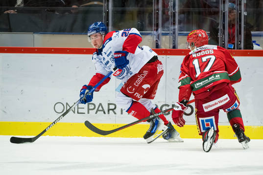 Oskarshamns Lukas Pilö och MoDos Riley Woods
