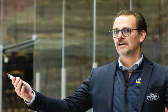 HV71s tränare Ulf Hall