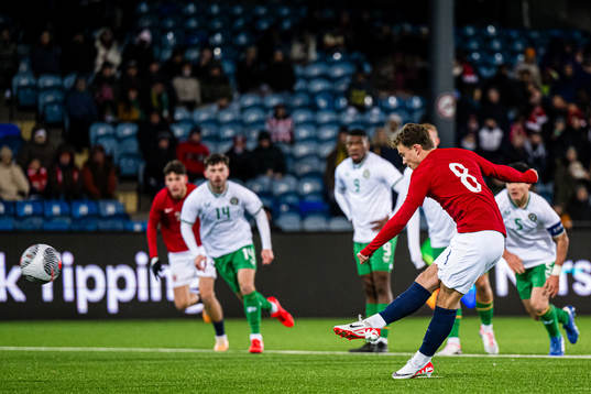 Kristian Fredrik Malt Arnstad of Norway scores the 2-2 goal