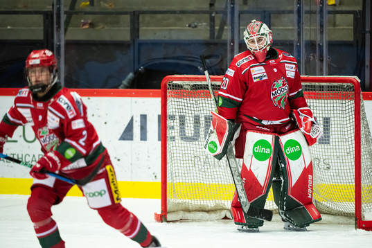 Modos målvakt Andrea Brändli