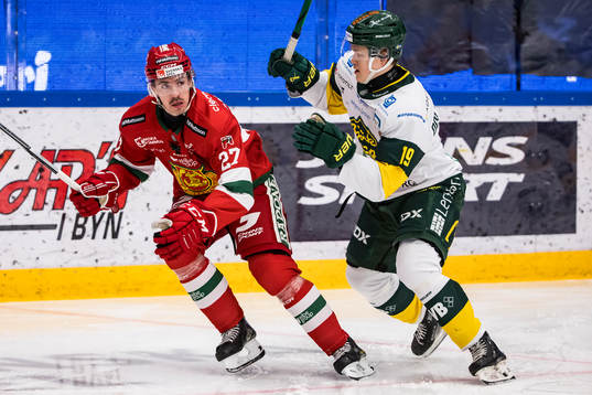 Moras Ludvig Levinsson och Björklövens Liam Dower Nilsson