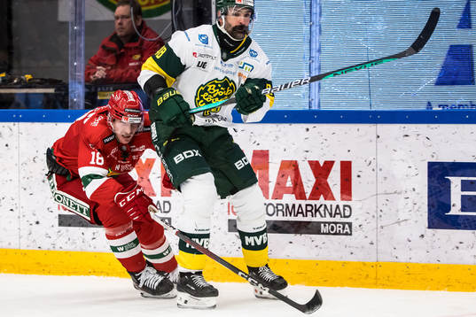 Moras Henrik Eriksson och Björklövens Daniel Rahimi