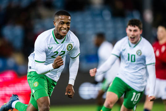 Aidomo Emakhu of Ireland celebrates