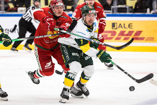 Moras Noah Steen och Björklövens Nicholas Schilkey