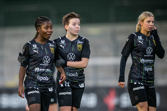Umeås Jackie Epie Fokwa, Isabelle Goldmann och Ida
