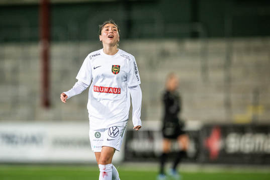 Brommapojkarnas Sirelle Maroutian deppar
