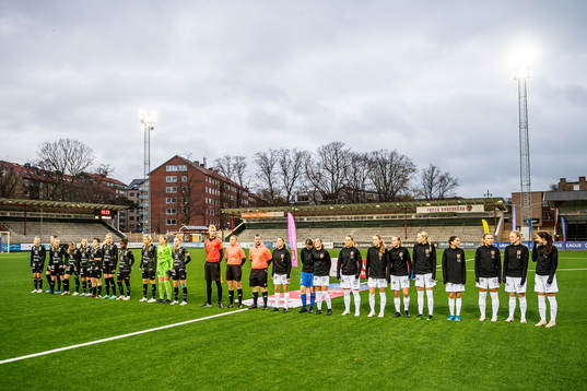 Umeås och Brommapojkarnas spelare