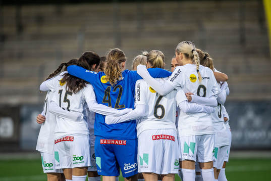 Brommapojkarnas spelare samlas