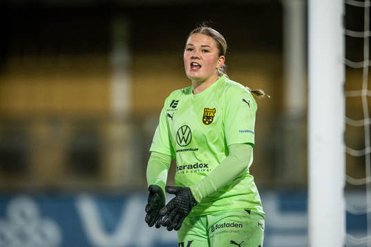 Umeås målvakt Izabelle Bardosen