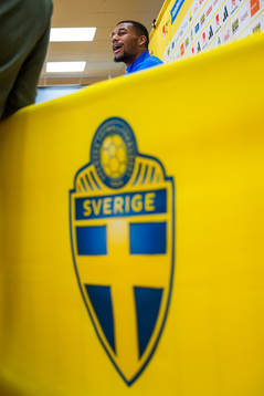 Isak Hien of the Swedish national football team in a mixed