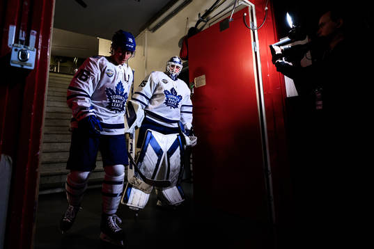 Mitchell Marner anf goalkeeper Ilya Samsonov of Toronto