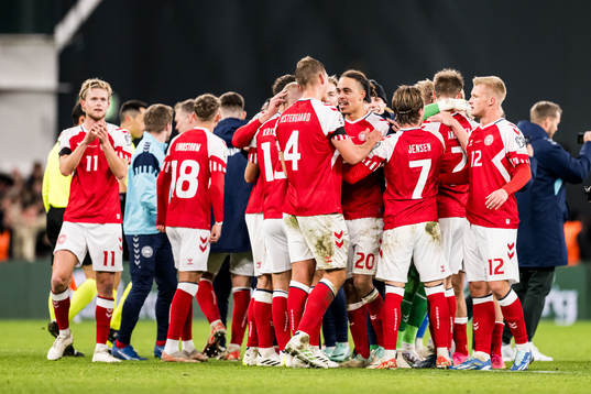 Jannik Vestergaard and Yussuf Poulsen of Denmark celebrates