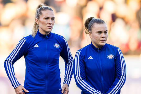 Mimmi Löfwenius Veum and Olaug Tvedten of Vålerenga