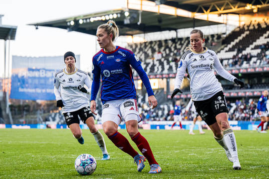 Mimmi Löfwenius Veum of Vålerenga