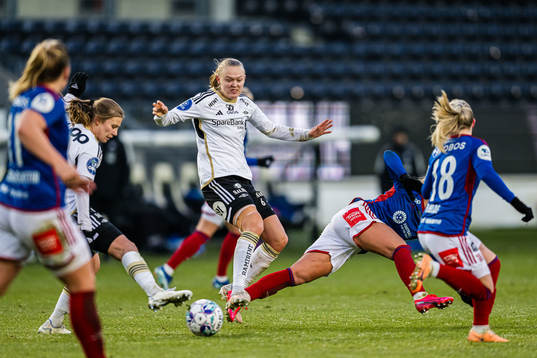 Cesilie Andreassen and Elin Åhgren Sørum of Rosenborg