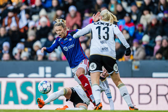 Mimmi Löfwenius Veum of Vålerenga