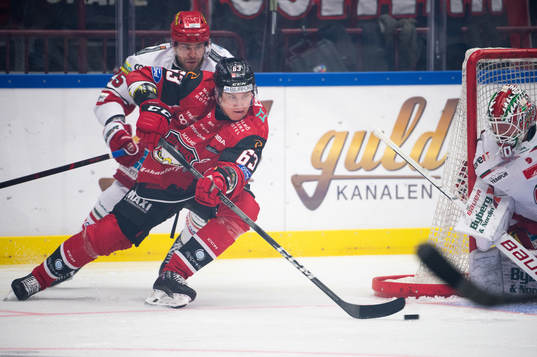 Malmö Redhawks Fredrik Händemark och MoDos Sam Vigneault