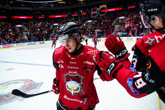 Malmö Redhawks Lauri Pajuniemi jublar