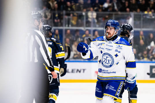 Leksands Matt Caito jublar