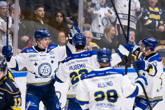 Leksands Peter Cehlarik jublar