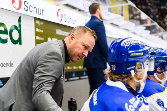 assisterande tränare Mikael Karlberg