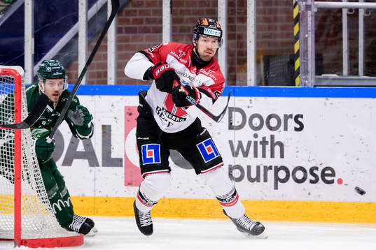 Färjestads Joel Kellman och Örebros Rasmus Rissanen