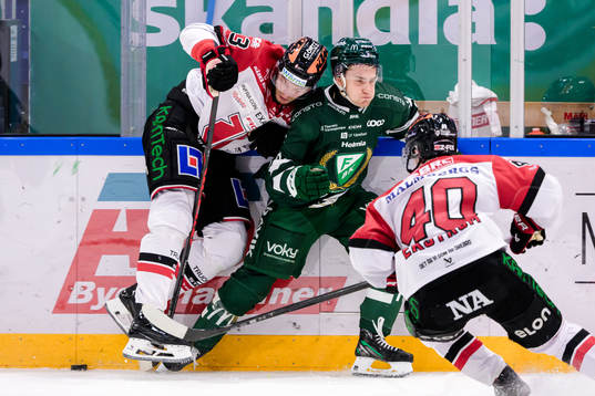 Örebros Christopher Mastomäki och Färjestads Joel