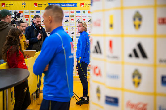 Emil Forsberg and Ludwig Augustinsson of the Swedish