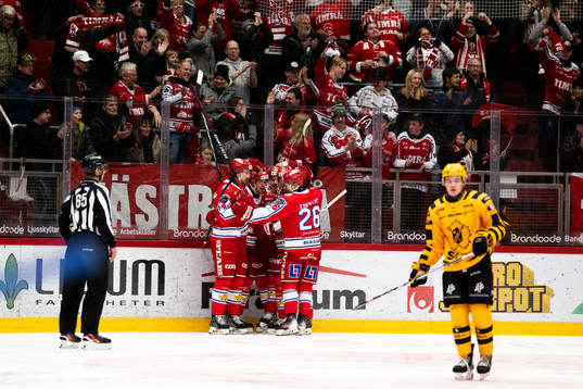 Timrås Anton Lander jublar