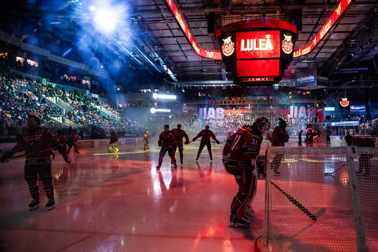 Luleås spelare på isen