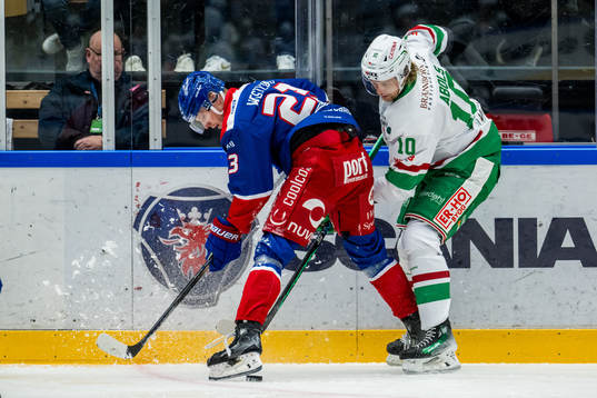 Oskarshamns Gustaf Westlund och Rögles Rodrigo Abols
