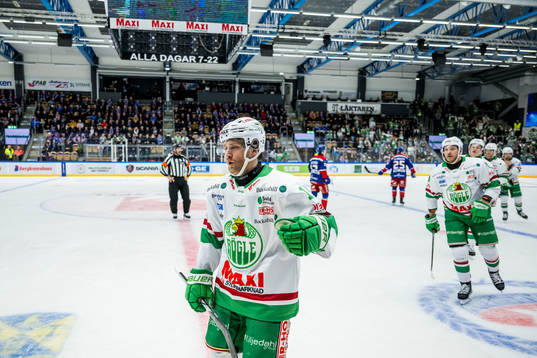 Rögles Simon Ryfors jublar