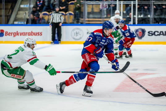 Rögles Brady Ferguson och Oskarshamns Austin Wagner