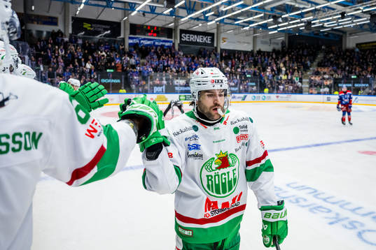 Rögles Thomas Grégoire jublar