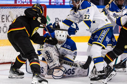 Leksands IFs målvakt Emma Polusny
