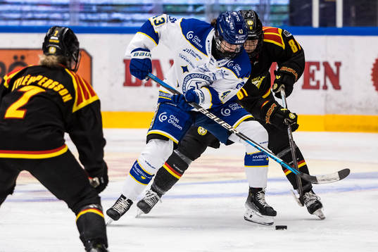 Leksands Aino Karppinen och Brynäs Noemi Neubauerova