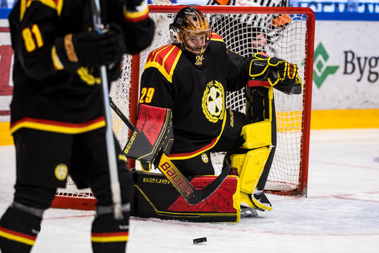 Brynäs målvakt Klara Peslarova