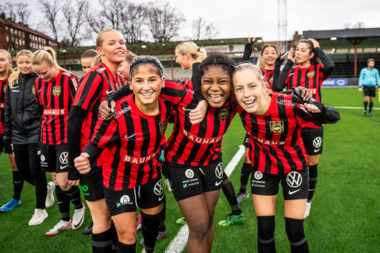 Brommapojkarnas Gabriella Potamitis, Fatim Bangus och Tuva