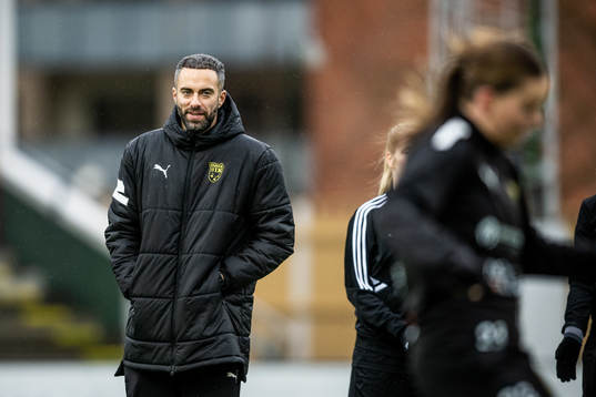 Umeås tränare André Ganbari