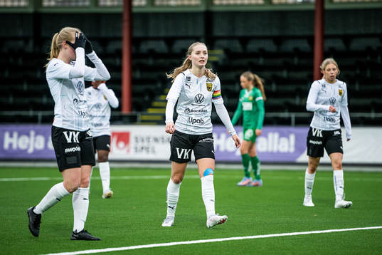 Umeås Julia Elin Viktoria Holmgren deppar