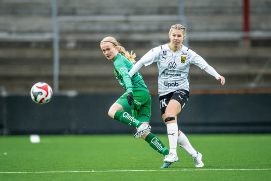 Hammarbys Ebba Lilliehöök och Umeås Inez Amcoff