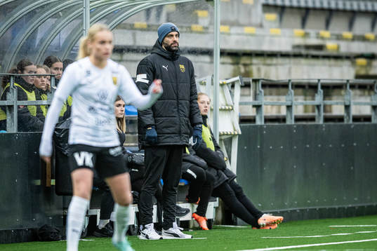 Umeås tränare André Ganbari