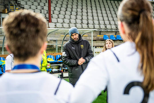 Umeås tränare André Ganbari deppar