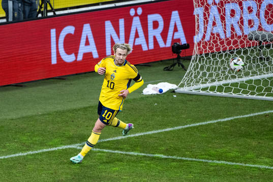 Emil Forsberg of Sweden celebrates