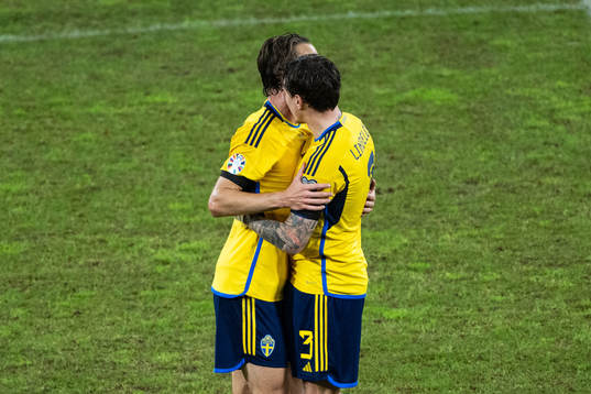 Albin Ekdal and Victor Nilsson Lindelöf of Sweden