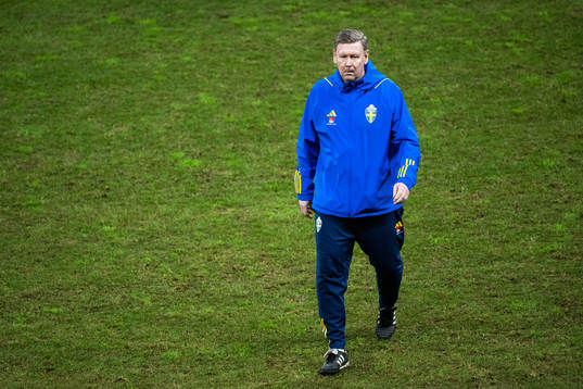 Assistant coach Peter Wettergren of Sweden
