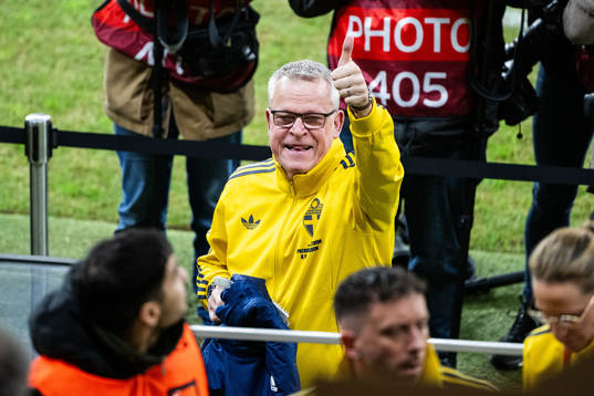 Head coach Janne Andersson  of Sweden
